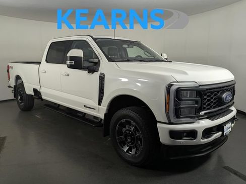 Used 2023 Ford F250 Lariat w/ Lariat Ultimate Package AWD/4WD image 1