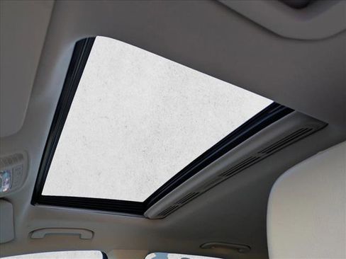 Certified 2025 Mercedes-Benz GLE 350 4MATIC image 20