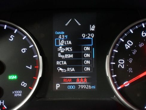 Certified 2021 Toyota RAV4 XLE Premium image 16