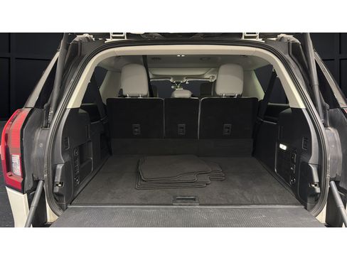 Used 2025 Ford Expedition Max Active AWD/4WD image 26