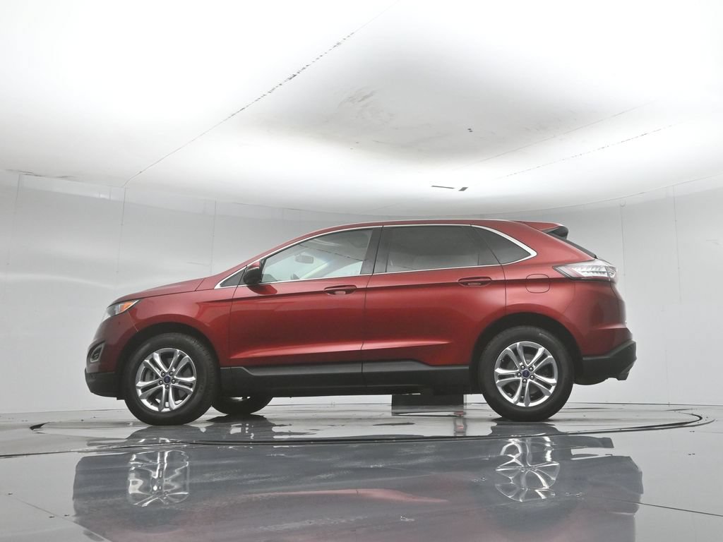 Used 2017 Ford Edge SEL w/ Equipment Group 201A AWD/4WD image 56