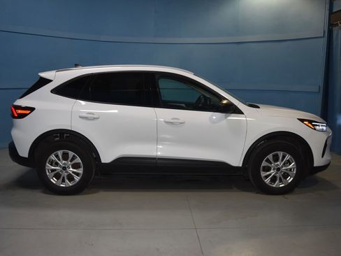 Used 2025 Ford Escape Active image 20