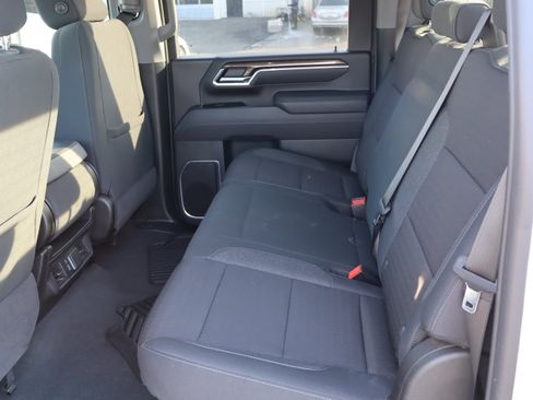 Used 2025 Chevrolet Silverado 2500 LT w/ Convenience Package AWD/4WD image 33
