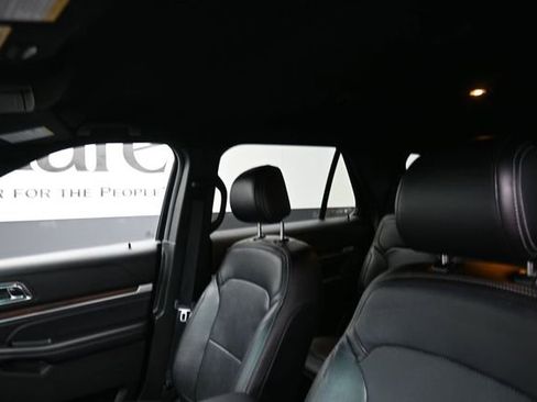 Used 2017 Ford Explorer Limited AWD/4WD image 17
