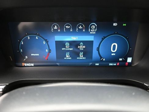 New 2025 Ford F150 Lariat w/ Equipment Group 501A Mid image 6