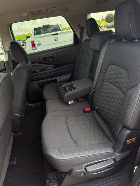 Used 2024 Nissan Pathfinder SV FWD image 28