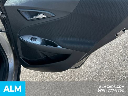 Used 2025 Chevrolet Malibu LT FWD image 18