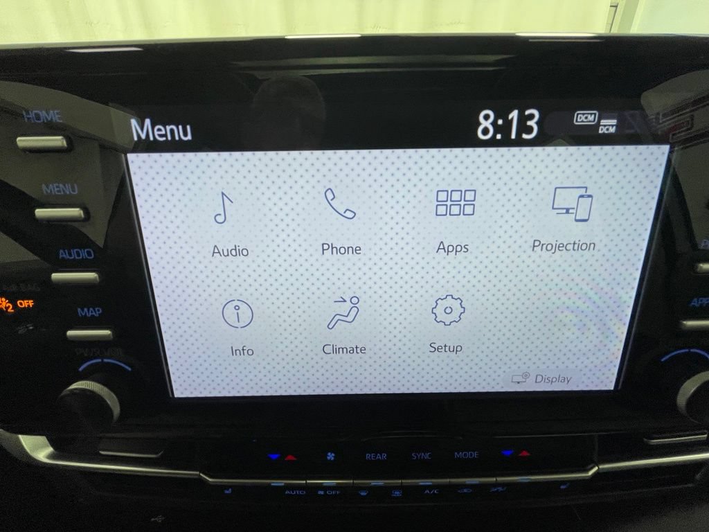 Used 2023 Toyota Sienna XLE FWD image 25
