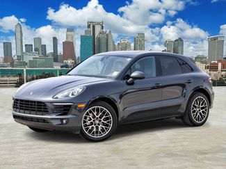 Used 2018 Porsche Macan Sport Edition video 1