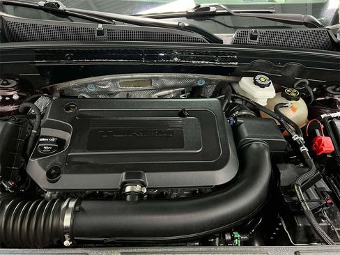 Used 2022 Buick Envision Avenir w/ Technology Package II image 37