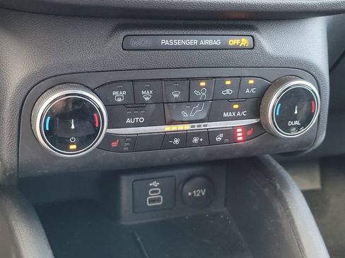 Certified 2024 Ford Escape ST-Line AWD/4WD image 15