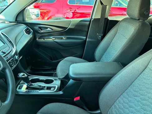Used 2018 Chevrolet Equinox LT AWD/4WD image 6