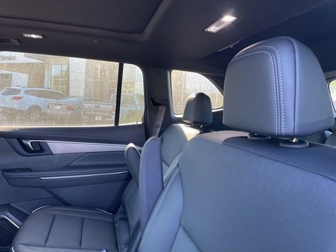 New 2026 Buick Enclave Preferred w/ Power Package image 16