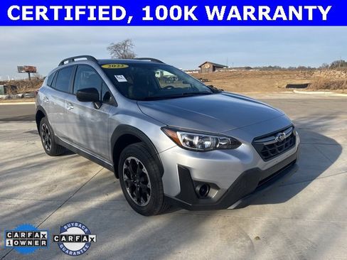 Certified 2022 Subaru Crosstrek 2.0i image 1