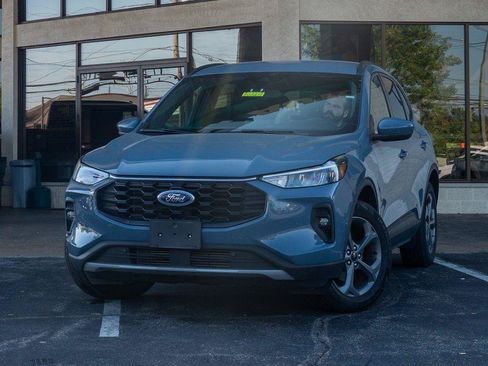 Used 2025 Ford Escape ST-Line Select AWD/4WD image 6
