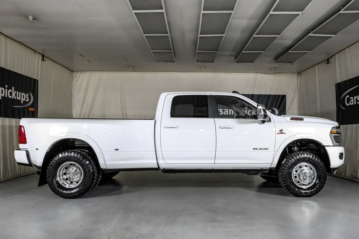 Used 2025 RAM 3500 Longhorn AWD/4WD image 5