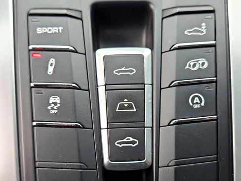 Certified 2017 Porsche 911 Carrera S image 15