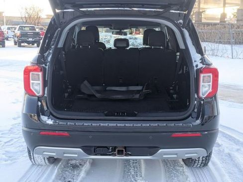 Used 2021 Ford Explorer XLT w/ Equipment Group 202A image 36