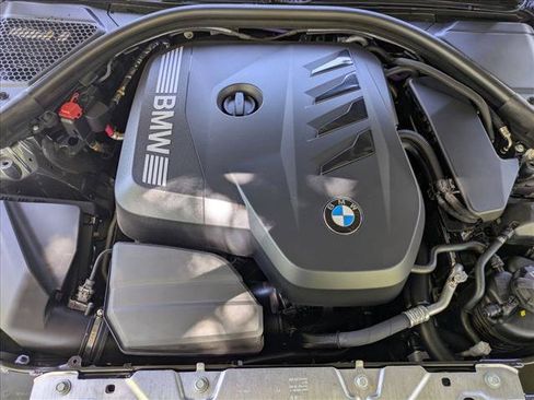 Used 2025 BMW 330i Sedan w/ Convenience Package image 18