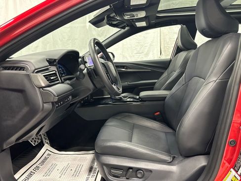 Used 2026 Toyota Camry XSE FWD image 14