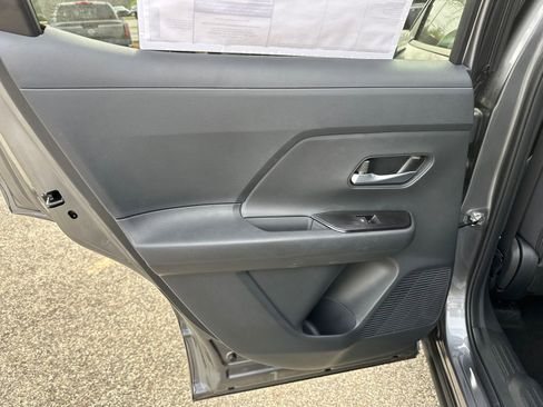 New 2026 Nissan Kicks SV w/ Cold Weather Package image 18