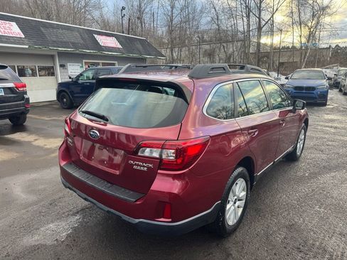 Used 2017 Subaru Outback 2.5i AWD/4WD image 8
