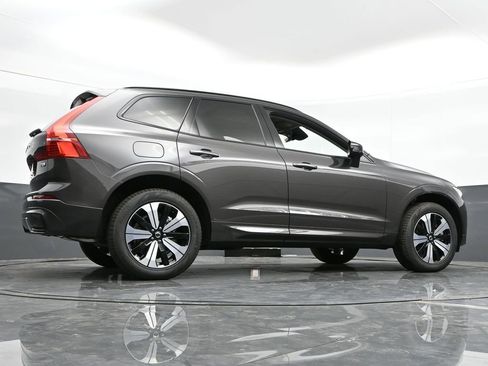 New 2025 Volvo XC60 T8 Core w/ Protection Package Premier image 41