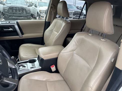 Used 2015 Toyota 4Runner Limited image 4