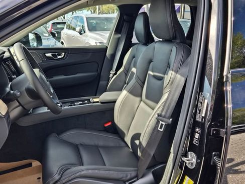 New 2026 Volvo XC60 T8 Ultra image 12