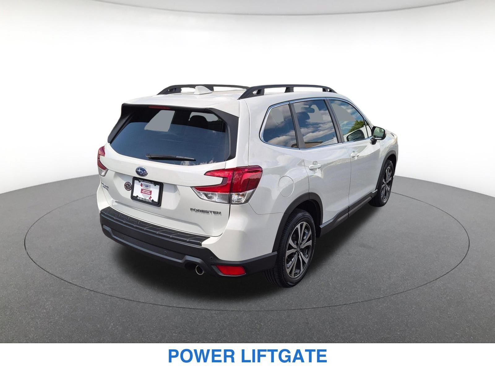 Certified 2023 Subaru Forester Limited AWD/4WD image 6