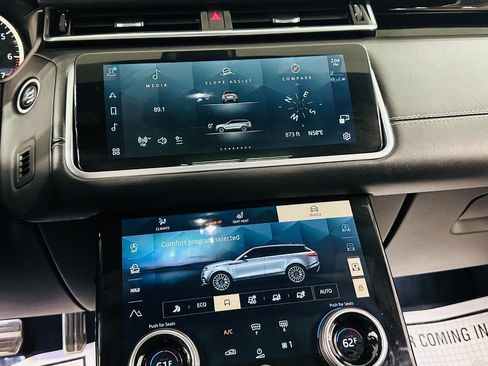 Used 2022 Land Rover Range Rover Velar R-Dynamic S AWD/4WD image 12
