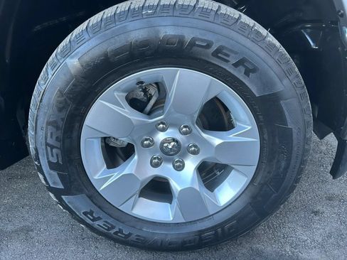 Used 2019 RAM 1500 Big Horn AWD/4WD image 21