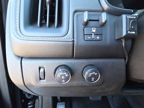 Used 2019 GMC Canyon Denali image 22