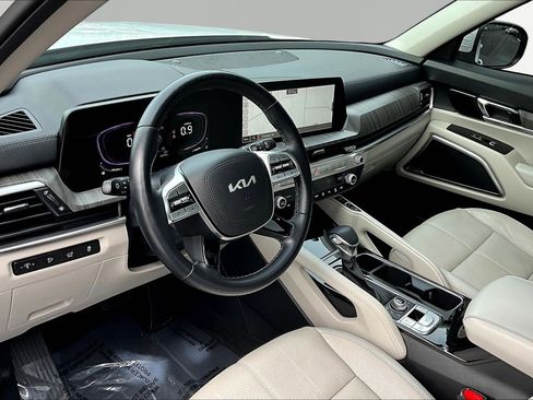 Used 2024 Kia Telluride EX AWD/4WD image 18