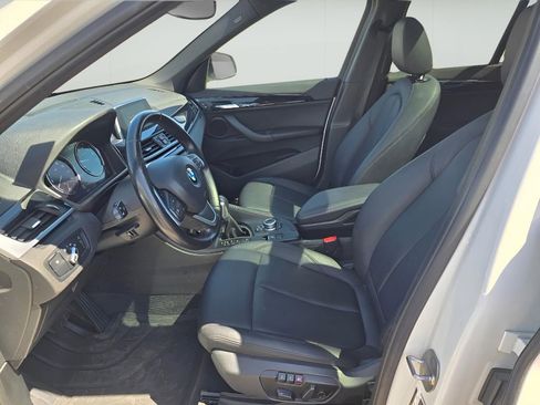 Used 2019 BMW X1 xDrive28i w/ Convenience Package AWD/4WD image 24