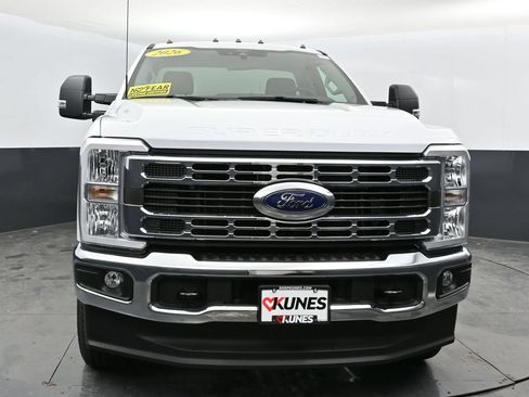 New 2026 Ford F250 XLT w/ Snow Plow Prep Package AWD/4WD image 9