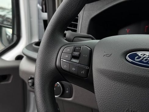 New 2026 Ford Transit 250 148 Medium Roof RWD image 11