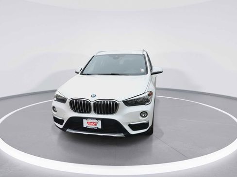 Used 2019 BMW X1 xDrive28i image 3