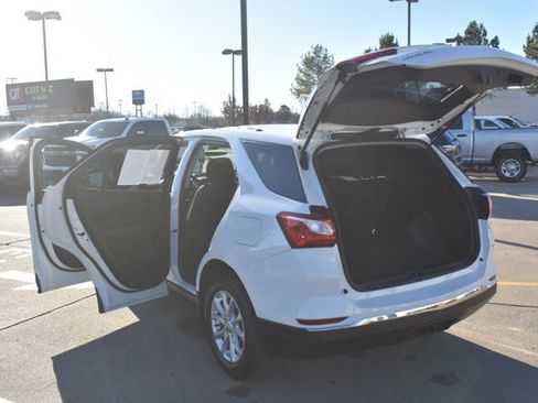 Used 2019 Chevrolet Equinox LT image 17