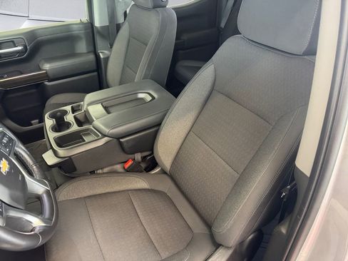 Used 2021 Chevrolet Silverado 1500 LT w/ Z71 Off-Road Package image 8