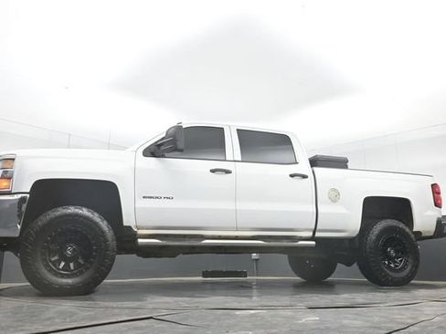 Used 2015 Chevrolet Silverado 2500 LT AWD/4WD image 40