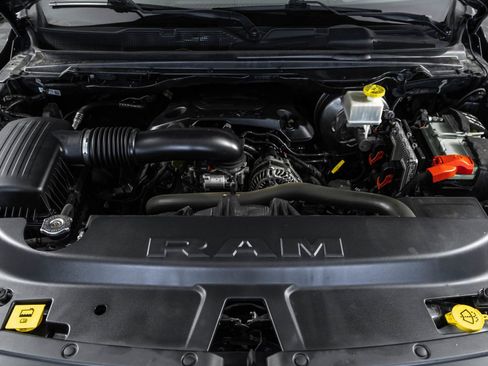 Used 2022 RAM 1500 Big Horn RWD image 48