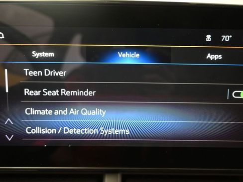 Used 2024 Chevrolet Trax ACTIV w/ Driver Confidence Package image 31