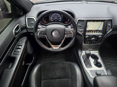 Used 2017 Jeep Grand Cherokee Trailhawk w/ Trailhawk Luxury Group AWD/4WD image 26