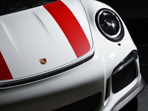 Used 2016 Porsche 911 R RWD image 33