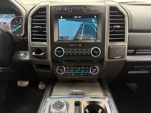 Used 2018 Ford Expedition Max XLT w/ Equipment Group 202A image 23