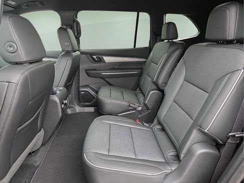New 2026 Buick Enclave Preferred FWD image 11