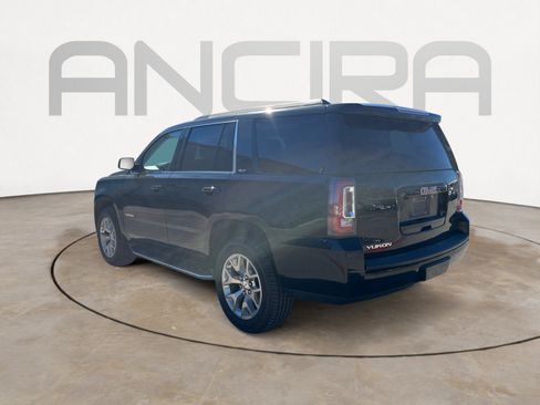 Used 2018 GMC Yukon SLT w/ HD Trailering Package image 8