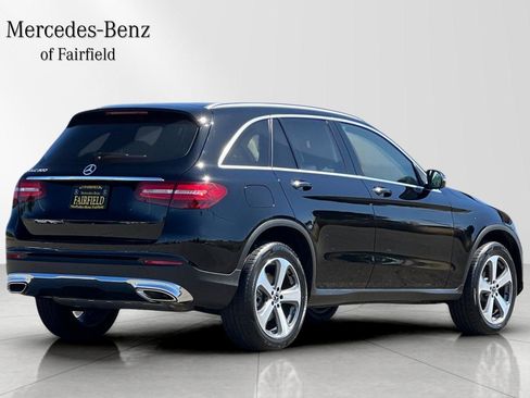 Used 2019 Mercedes-Benz GLC 300 image 2
