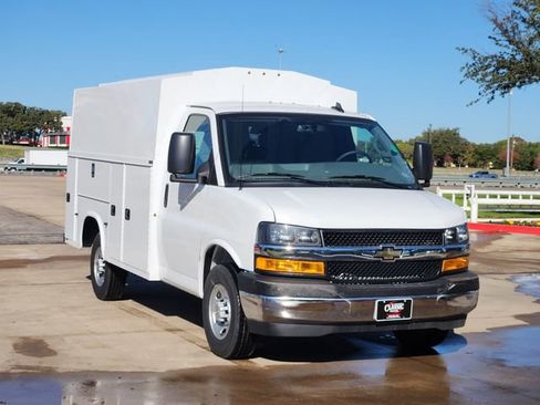 New 2025 Chevrolet Express 3500 w/ Power Convenience Package RWD image 2